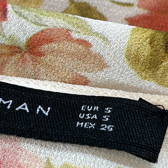 Zara Woman Wrap-Around Roses Floral Print Blouse w Deep V-Neck Cream & Peach - Picture 8 of 8